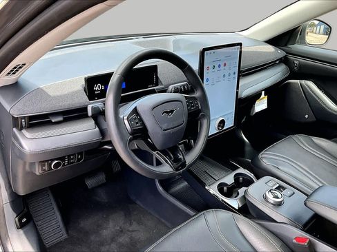 Used 2023 Ford Mustang Mach-E Premium AWD/4WD image 21