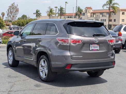 Used 2014 Toyota Highlander Limited Platinum image 8