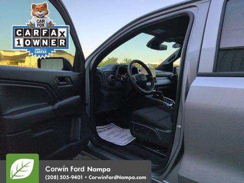 Used 2024 Chevrolet Colorado Trail Boss w/ Technology Package AWD/4WD image 9