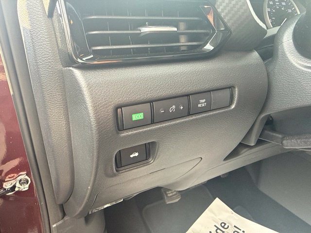 Used 2025 Nissan Sentra SV w/ Trunk Package FWD image 12