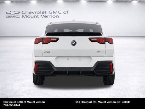 Used 2026 BMW X2 xDrive28i w/ M Sport Package AWD/4WD image 24