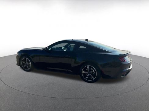 Used 2024 Ford Mustang Premium image 10