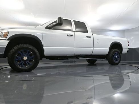 Used 2009 Dodge Ram 2500 Truck SLT w/ Popular Equipment Group AWD/4WD image 48