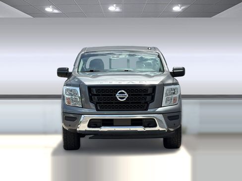 Used 2021 Nissan Titan SV w/ SV Convenience Package AWD/4WD image 6