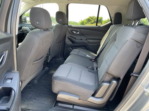 Used 2020 Chevrolet Traverse LS FWD image 24