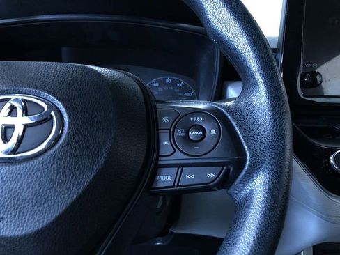 Certified 2023 Toyota Corolla Cross L AWD/4WD image 26