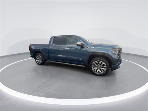 Used 2024 GMC Sierra 1500 Denali w/ Denali Reserve Package image 2