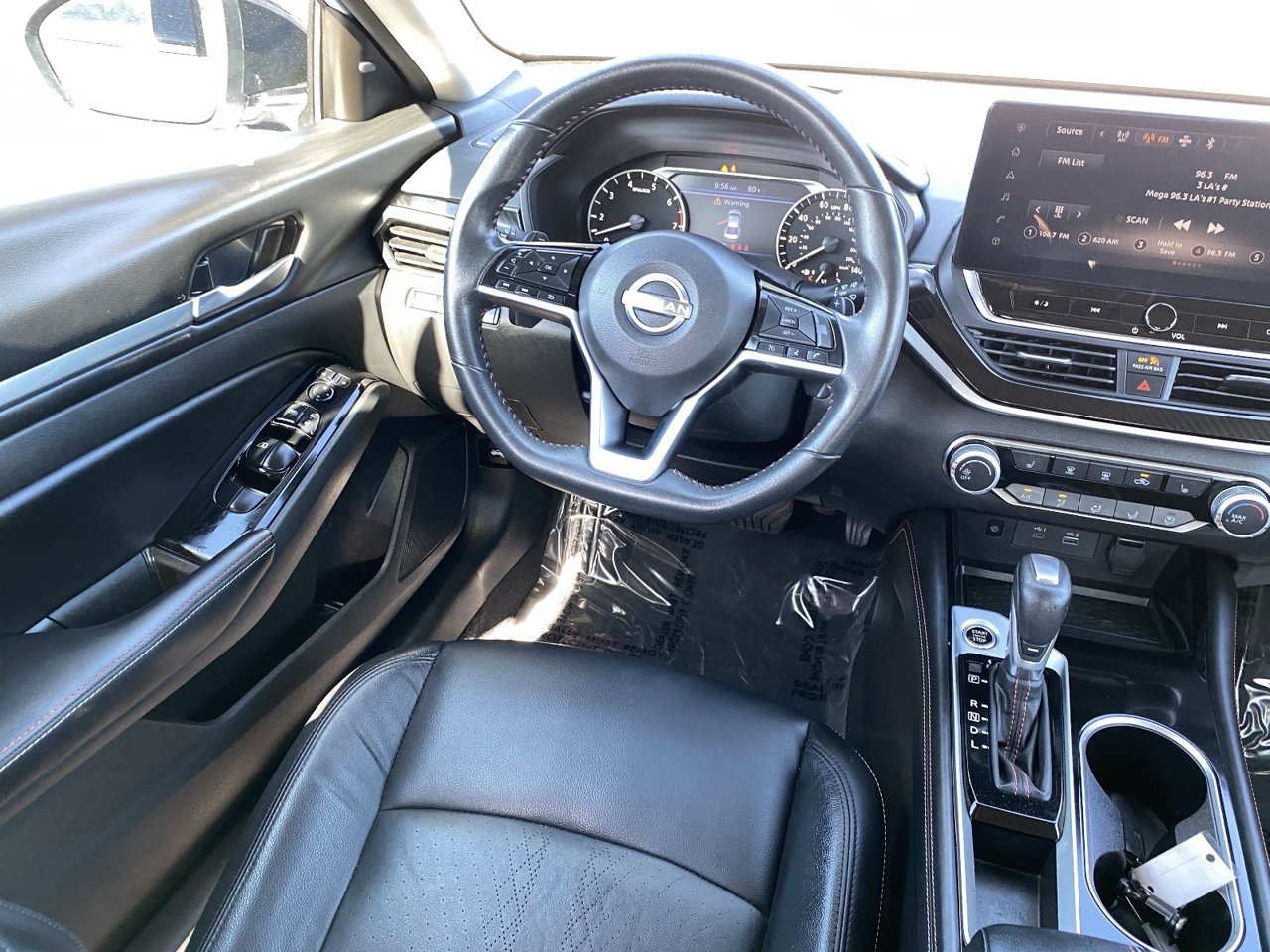 Certified 2024 Nissan Altima 2.5 SR w/ SR Premium Package FWD image 16