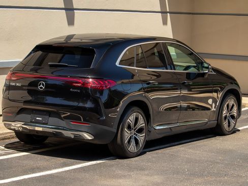 Used 2023 Mercedes-Benz EQE 350+ 4MATIC SUV image 9