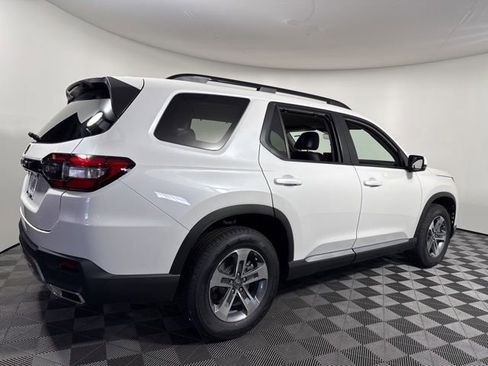 New 2026 Honda Pilot EX-L image 7