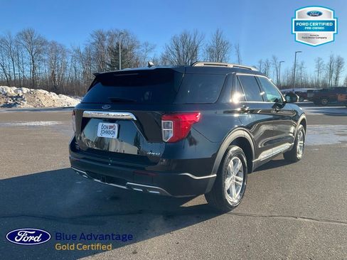 Certified 2023 Ford Explorer XLT w/ Equipment Group 202A image 25