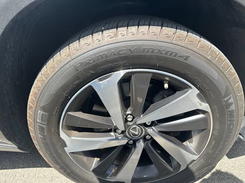 Used 2018 Lexus NX 300 AWD w/ Premium Package image 21