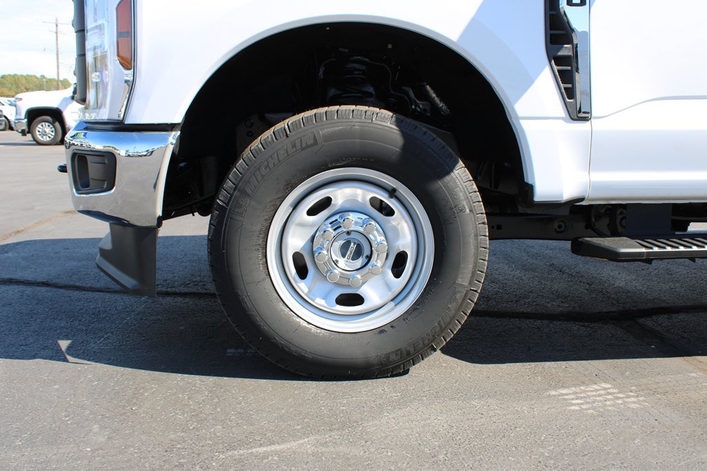 Used 2024 Ford F250 XL w/ XL Driver Assist Package AWD/4WD image 35