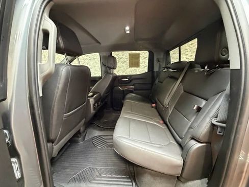 Used 2021 Chevrolet Silverado 1500 LT Trail Boss w/ Convenience Package II AWD/4WD image 14