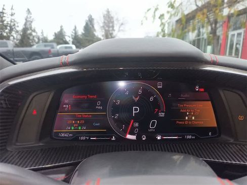 Used 2021 Chevrolet Corvette Stingray Premium Conv w/ Z51 Performance Package image 15