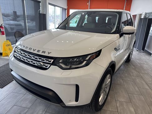 Used 2017 Land Rover Discovery HSE image 7