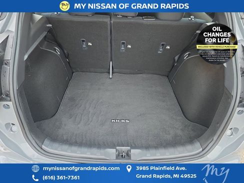 Used 2024 Nissan Kicks SV image 26