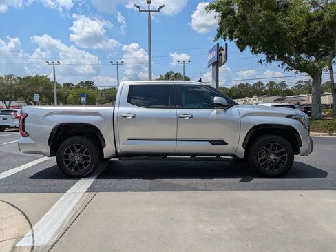 Used 2023 Toyota Tundra Platinum AWD/4WD image 7
