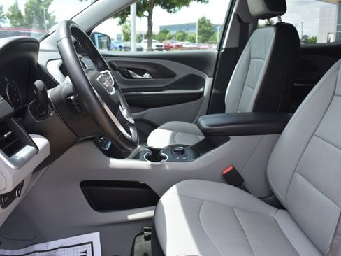 Used 2019 GMC Terrain SLT w/ Preferred Package AWD/4WD image 16