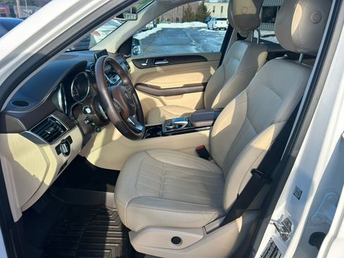 Used 2018 Mercedes-Benz GLS 450 4MATIC image 18