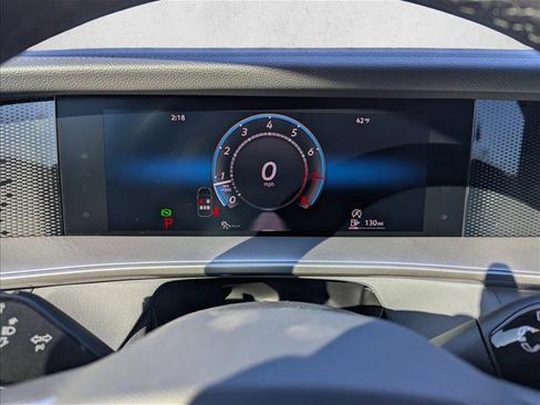 New 2026 Volkswagen Tiguan SE R-Line FWD image 16