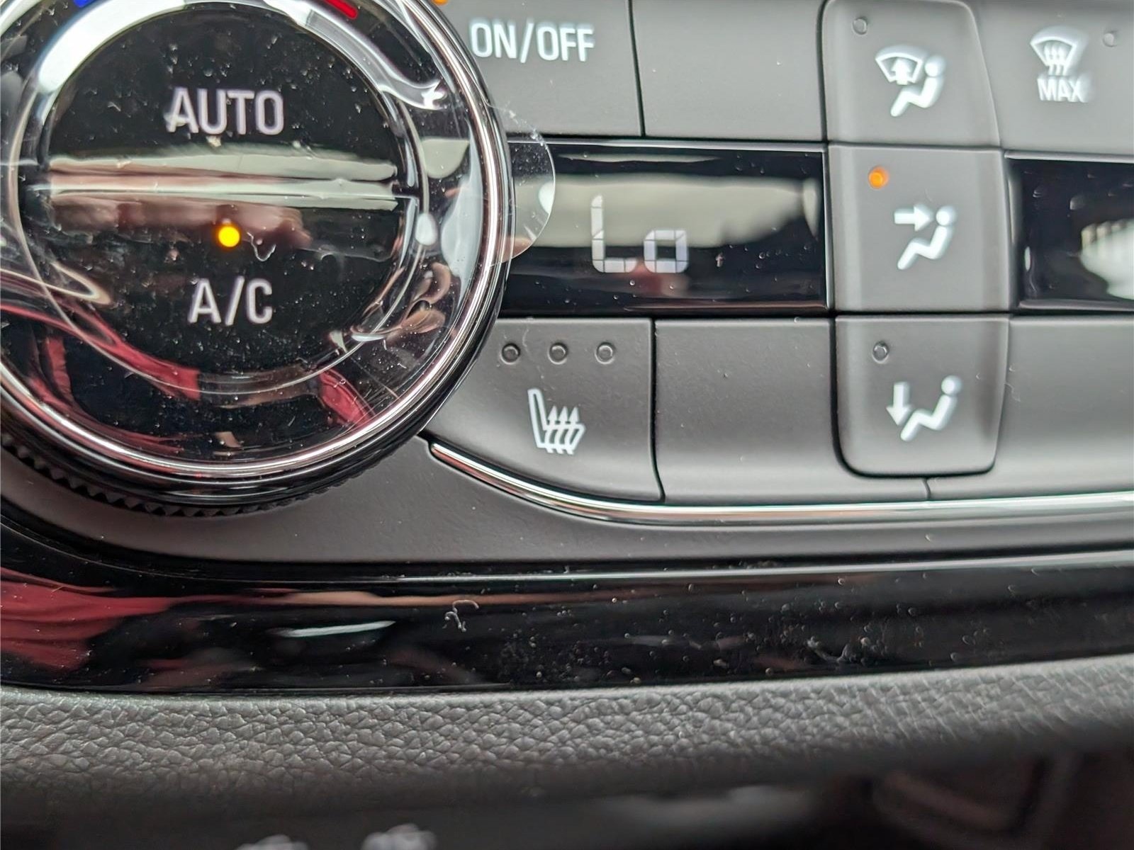 New 2026 Buick Envista Sport Touring w/ Convenience I Package FWD image 22