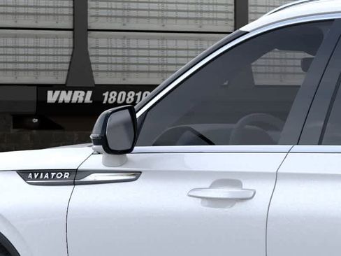 New 2026 Lincoln Aviator AWD image 20