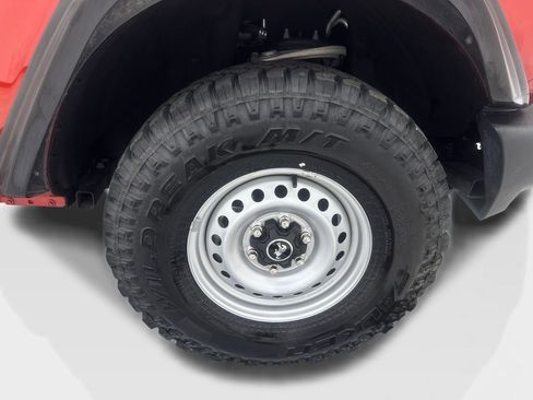 Used 2023 Ford Bronco 2-Door AWD/4WD image 78