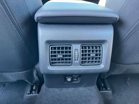 Used 2025 Toyota Camry LE image 23