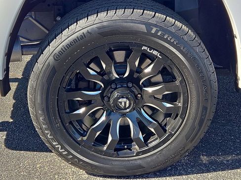 Used 2022 RAM 1500 Laramie w/ Laramie Southwest Edition AWD/4WD image 7