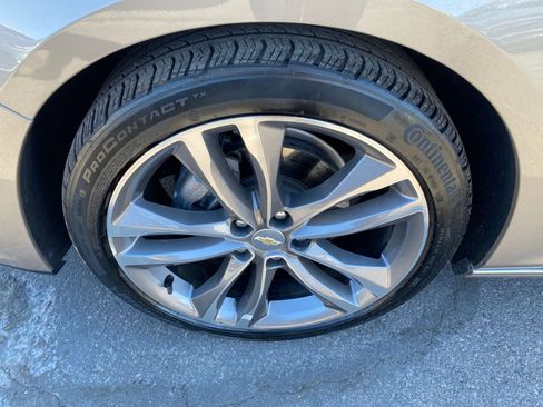 Used 2024 Chevrolet Malibu LT image 30