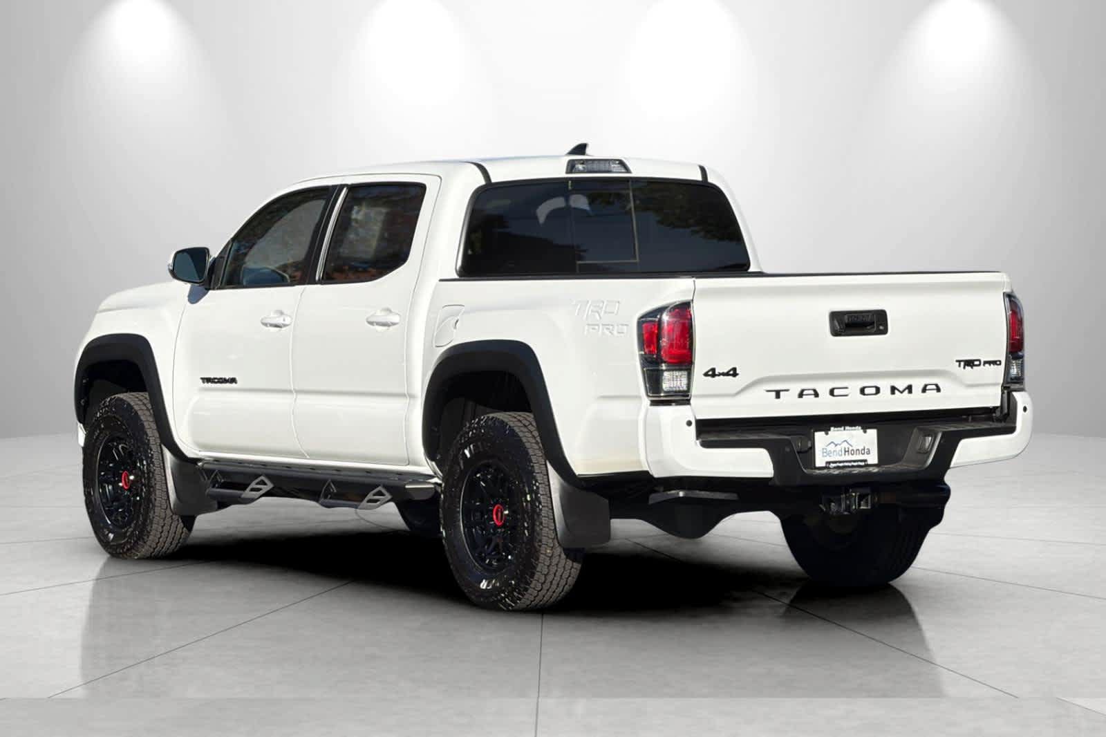 Used 2023 Toyota Tacoma TRD Pro AWD/4WD image 6
