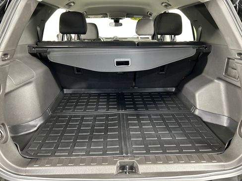 Used 2024 Chevrolet Equinox LT image 20