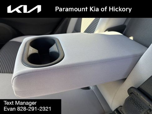 Used 2023 Hyundai Kona SE w/ Cargo Package image 14