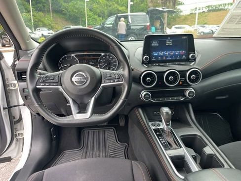 Used 2021 Nissan Sentra SR FWD image 17