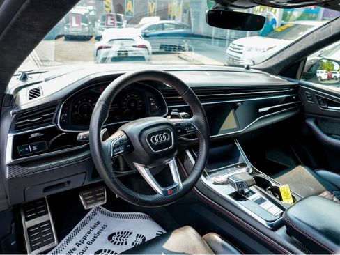 Used 2020 Audi RS Q8 AWD/4WD image 17
