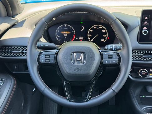 Used 2027 Honda HR-V Sport image 15