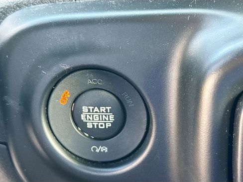 Used 2021 Jeep Wrangler Unlimited Sport image 15