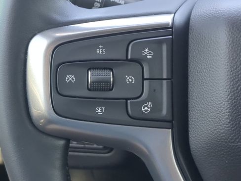 Used 2024 Chevrolet Suburban Z71 w/ Z71 Off-Road Package AWD/4WD image 24