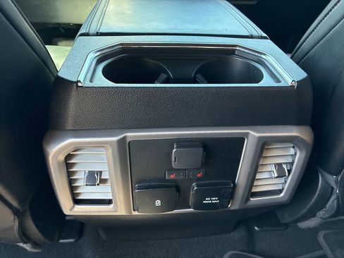 Used 2019 Ford F250 Platinum w/ Platinum Ultimate Package AWD/4WD image 20