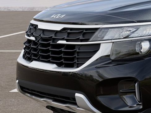 Certified 2026 Kia Seltos LX FWD image 14