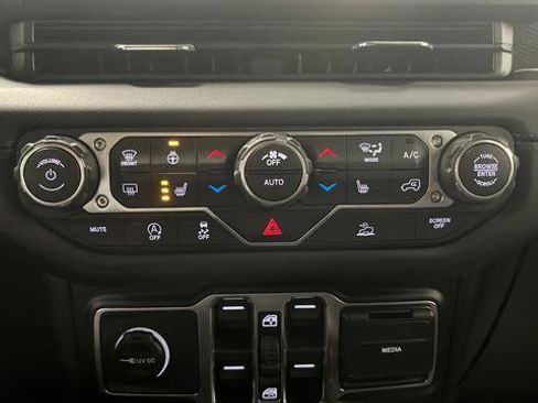 New 2026 Jeep Wrangler Rubicon w/ Steel Bumper Group image 20