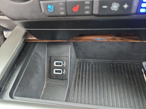 Used 2018 Ford F150 Lariat AWD/4WD image 26