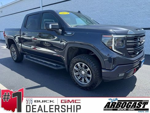 Used 2024 GMC Sierra 1500 AT4 AWD/4WD image 1