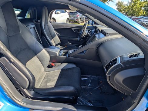 Used 2020 Jaguar F-TYPE Convertible image 15
