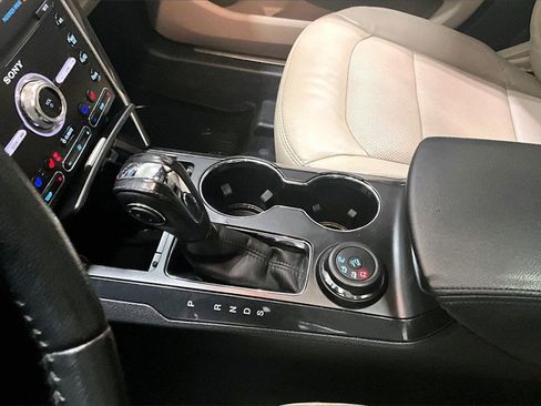 Used 2019 Ford Explorer Limited w/ Equipment Group 301A image 18