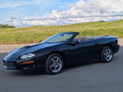 Used 1999 Chevrolet Camaro Z28 w/ SS Performance/Appearance Pkg