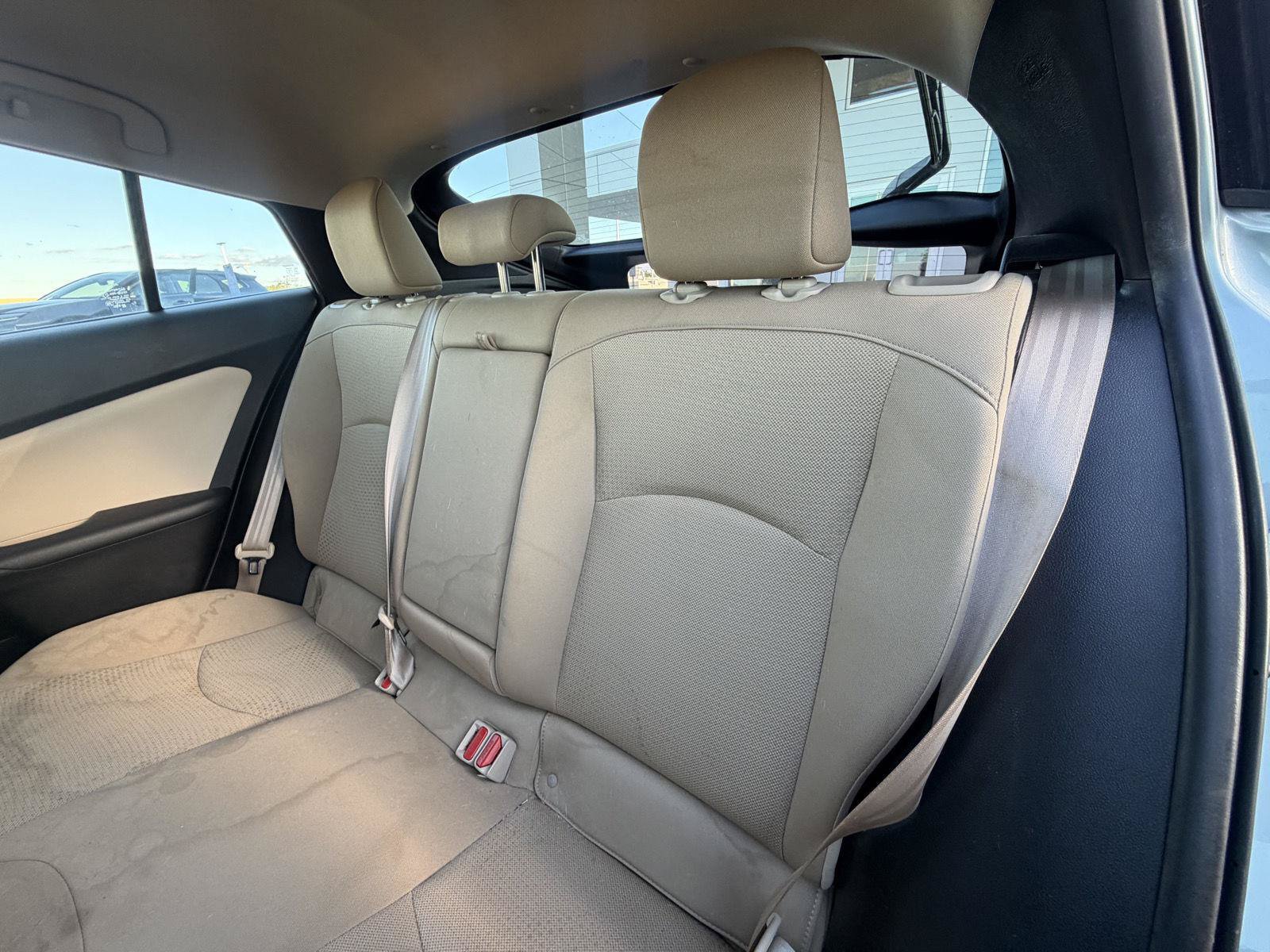 Used 2020 Toyota Prius LE AWD/4WD image 16