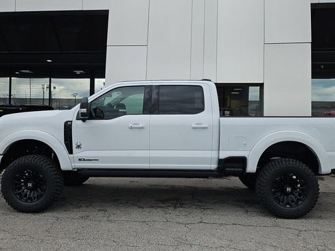 New 2026 Ford F250 XLT w/ XLT Premium Package AWD/4WD image 3