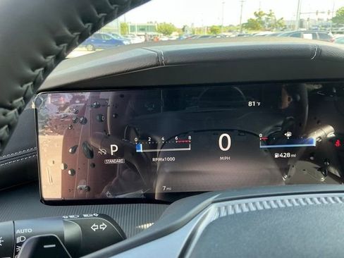 Certified 2025 Nissan Murano SV w/ Cargo Package image 17